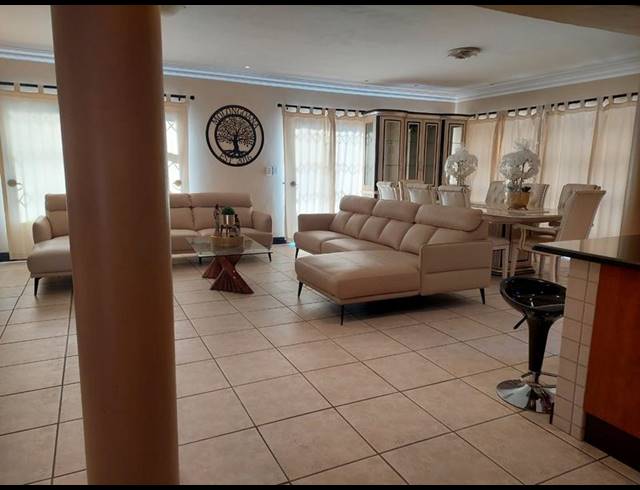 5 BEDROOM PROPERTY TO RENT IN VORNA VALLEY